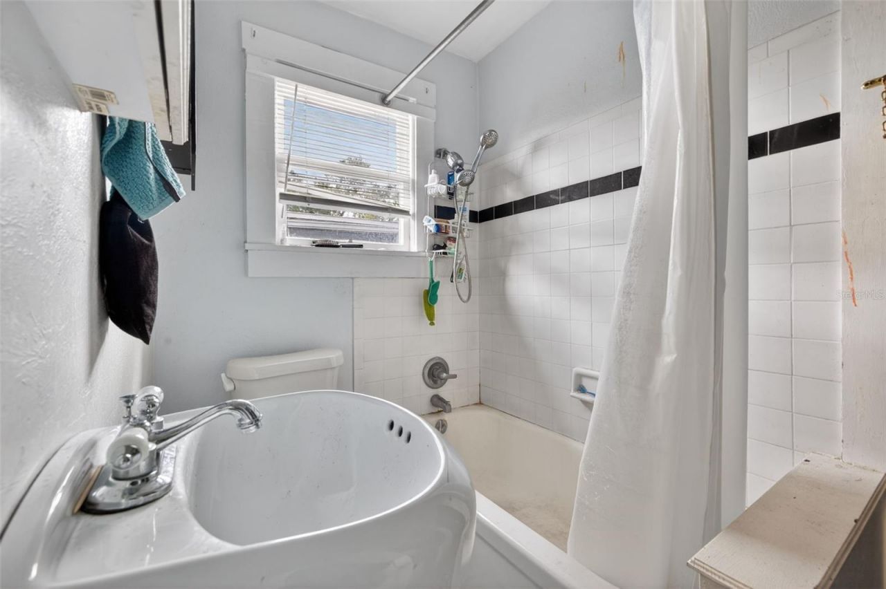 633 7th Avenue N, Saint Petersburg, FL 33701 Photo