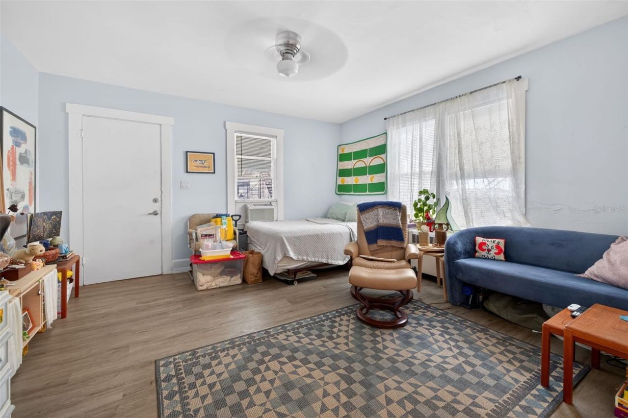 633 7th Avenue N, Saint Petersburg, FL 33701 Photo