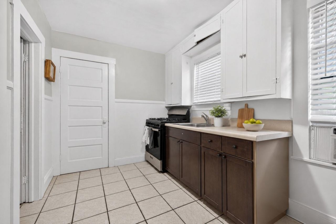 633 7th Avenue N, Saint Petersburg, FL 33701 Photo