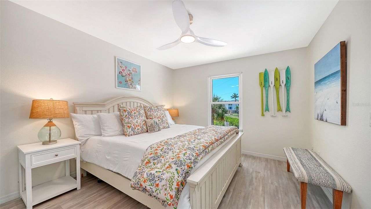 6327 Gulf Drive, Holmes Beach, FL 34217 Photo