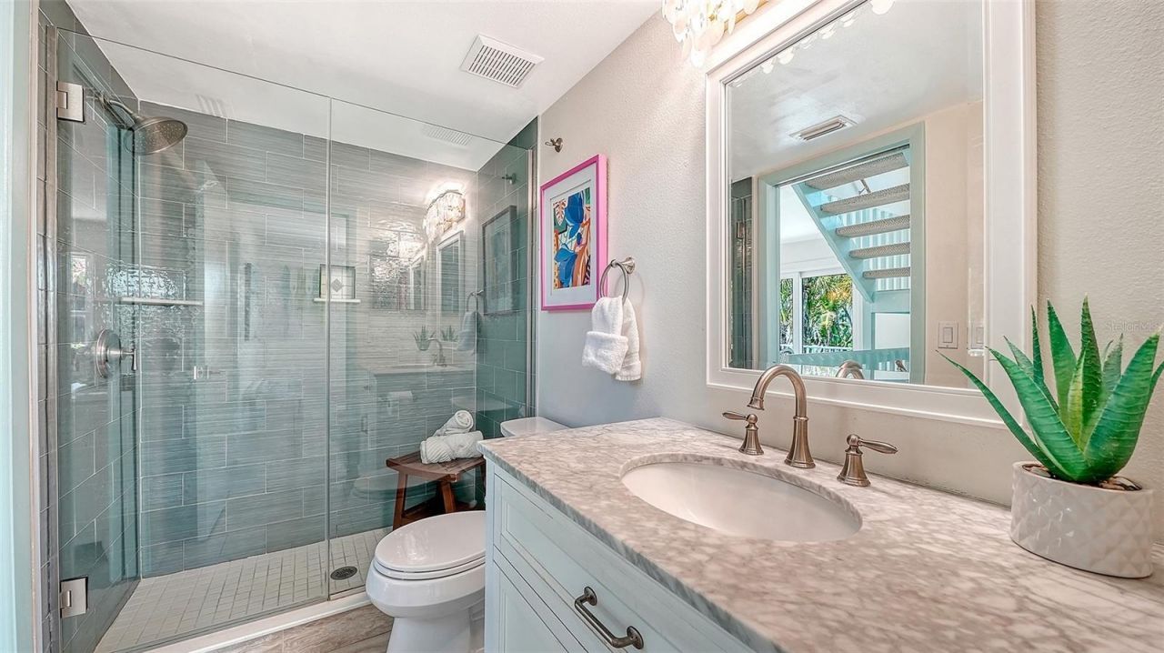 6327 Gulf Drive, Holmes Beach, FL 34217 Photo