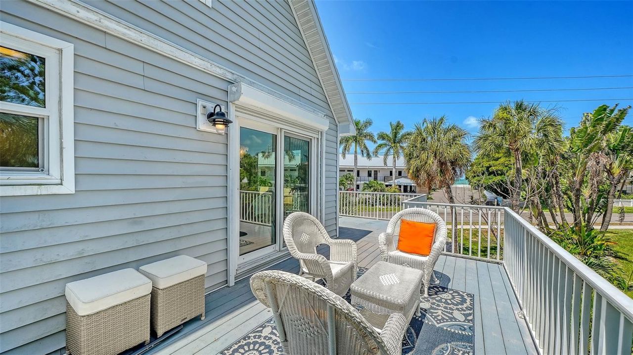 6327 Gulf Drive, Holmes Beach, FL 34217 Photo
