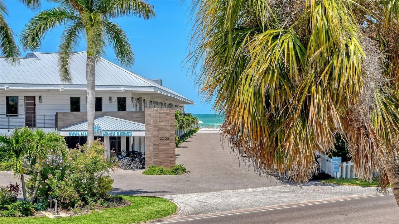 6327 Gulf Drive, Holmes Beach, FL 34217 Photo