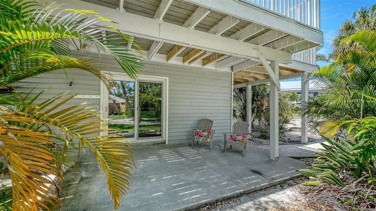 6327 Gulf Drive, Holmes Beach, FL 34217 Photo