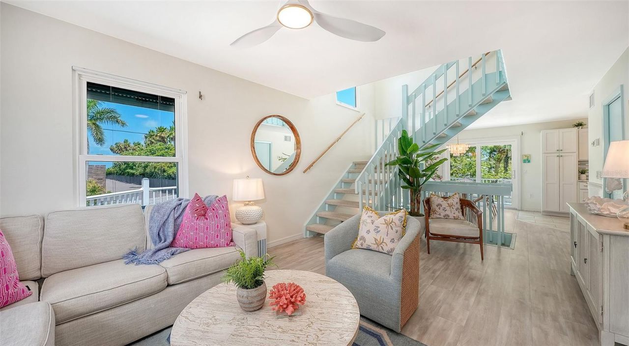 6327 Gulf Drive, Holmes Beach, FL 34217 Photo