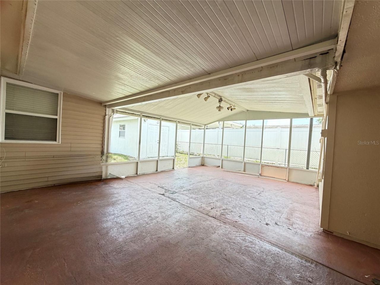 3306 W Burke Street , Tampa, FL 33614 Photo