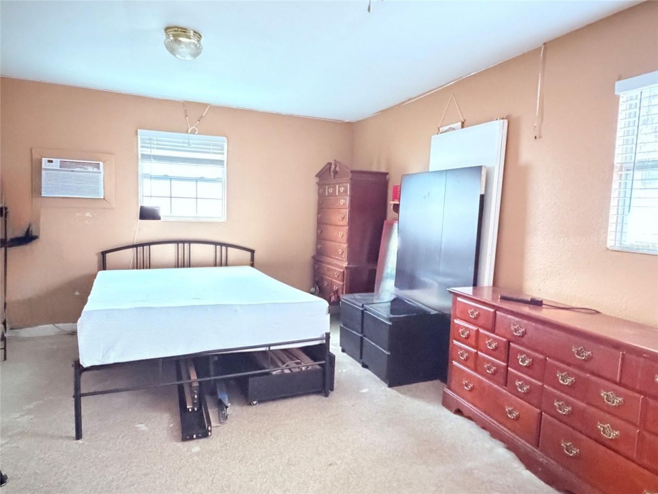 3306 W Burke Street , Tampa, FL 33614 Photo