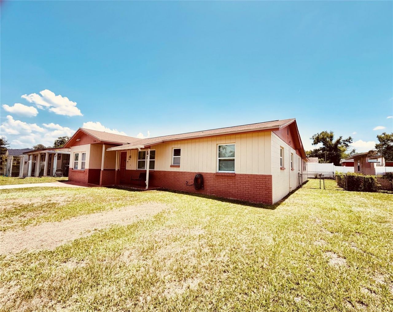 3306 W Burke Street , Tampa, FL 33614 Photo