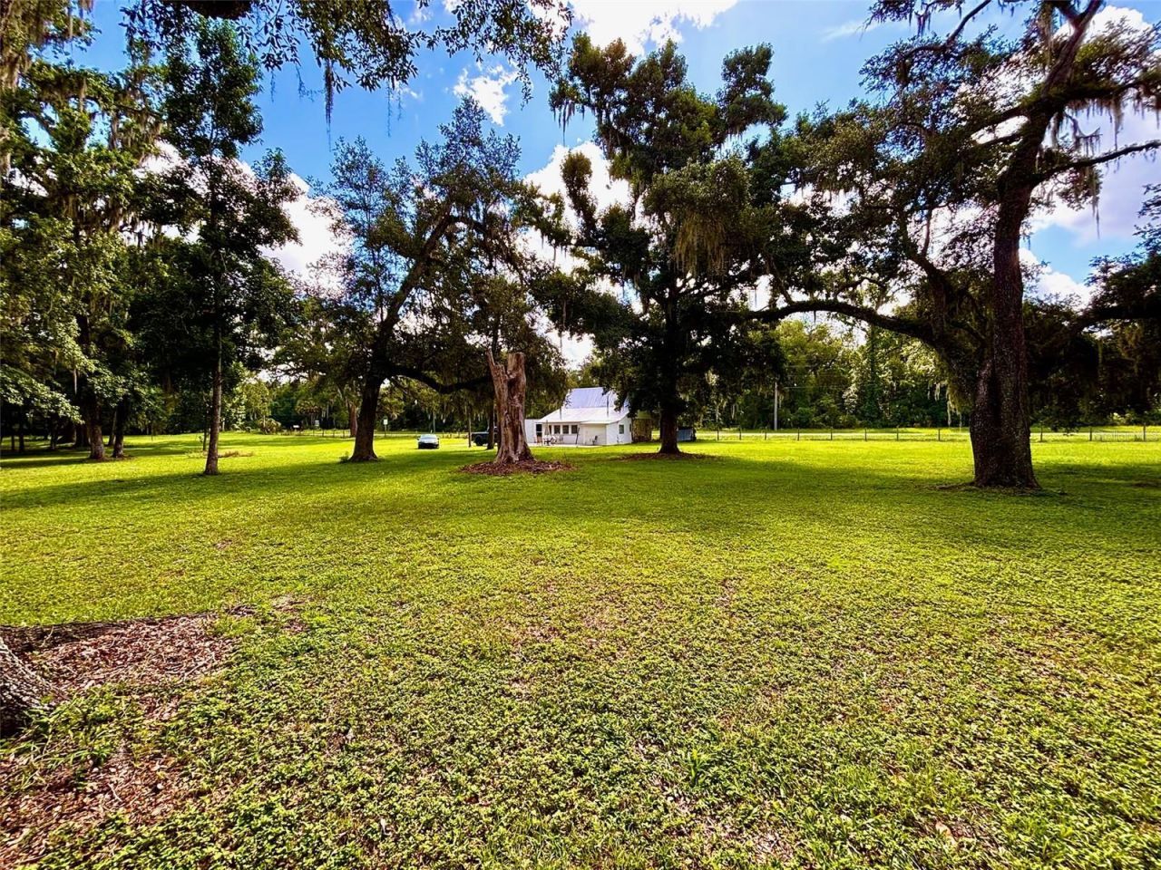 9499 Treiman Boulevard , Webster, FL 33597 Photo