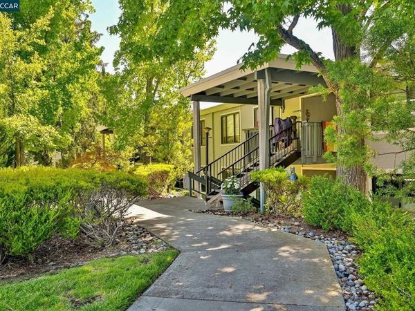 3033 Golden Rain Rd, Unit 6, Walnut Creek, CA 94595