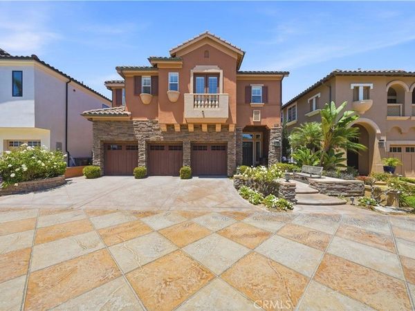 5571 Ocean Terrace, Huntington Beach, CA 92648