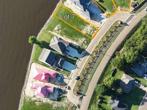 615 Osprey Cove, Brandon, MS 39047