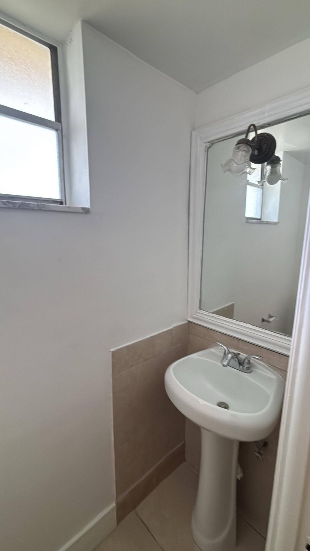 2940 NE 203rd Street, Unit C102, Aventura, FL 33180 Photo