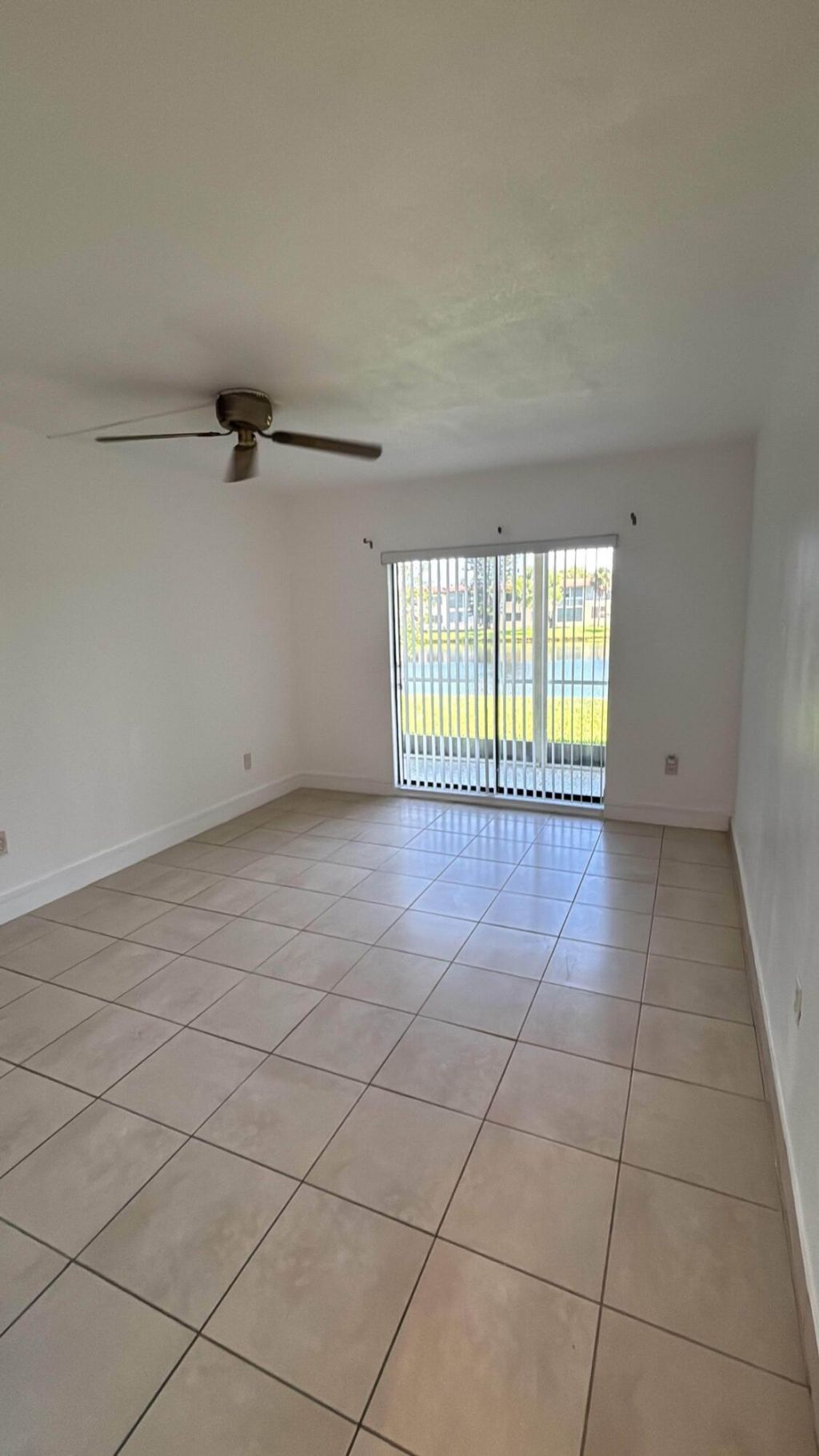 2940 NE 203rd Street, Unit C102, Aventura, FL 33180 Photo