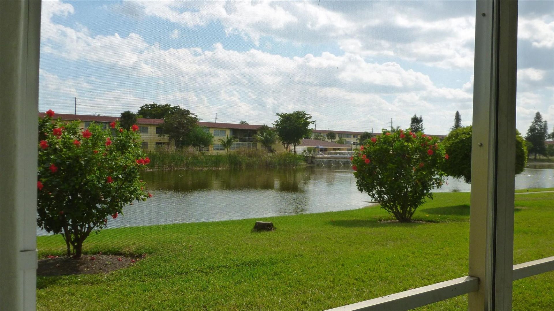 2940 NE 203rd Street, Unit C102, Aventura, FL 33180 Photo