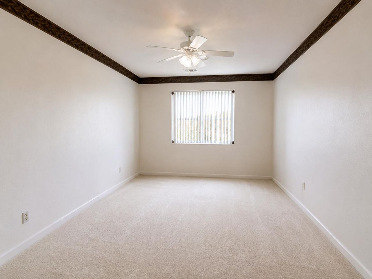 7775 Yardley Drive, Unit 115, Tamarac, FL 33321 Photo
