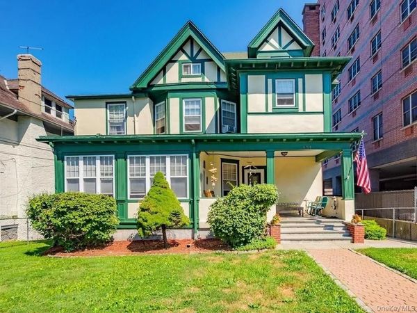 131 Lockwood Avenue , New Rochelle, NY 10801