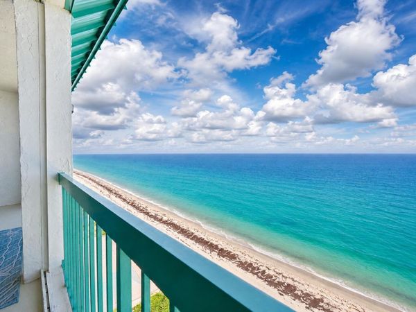 9900 S OCEAN Drive, Unit 1603, Jensen Beach, FL 34957