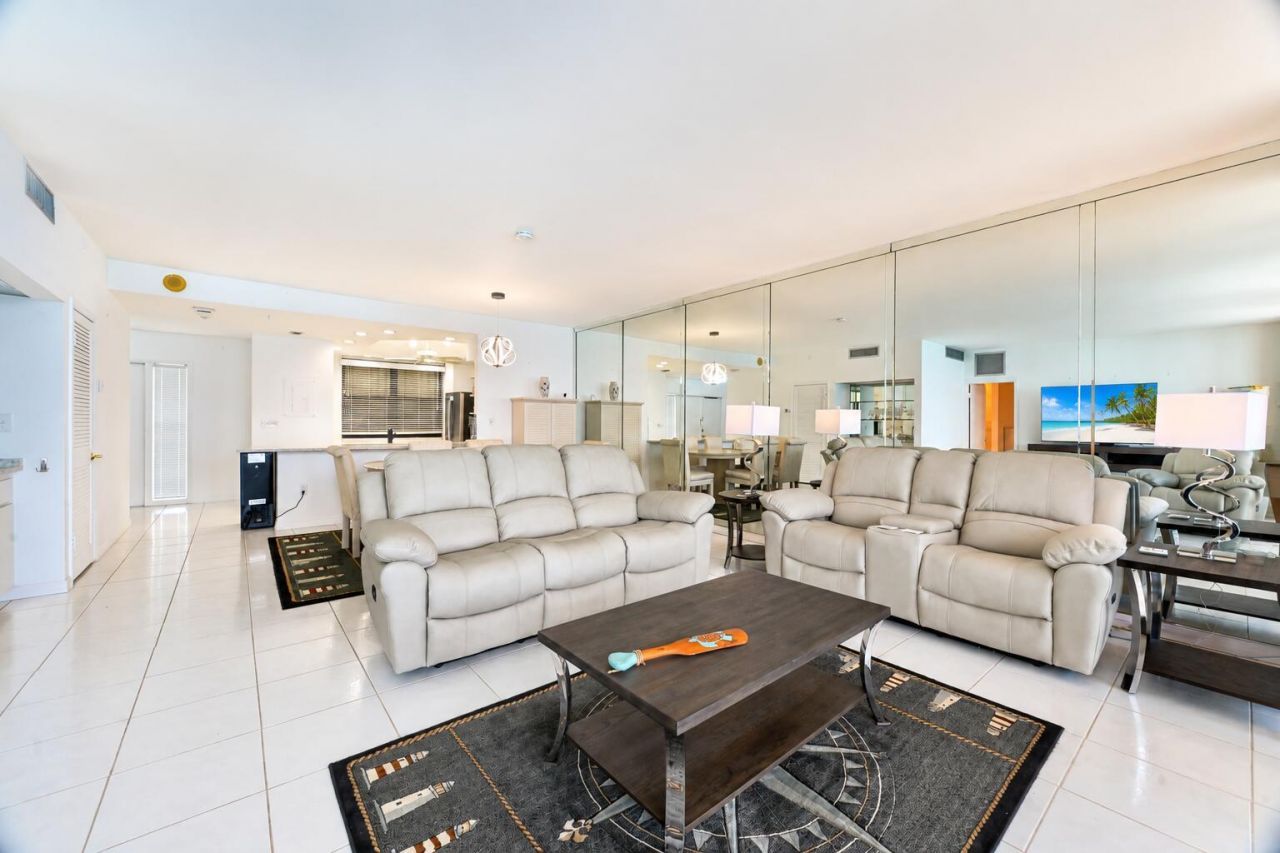 9900 S Ocean Drive, Unit 1603, Jensen Beach, FL 34957 Photo
