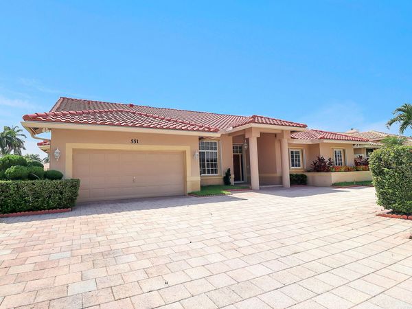 551 NW 108TH Avenue, Plantation, FL 33324
