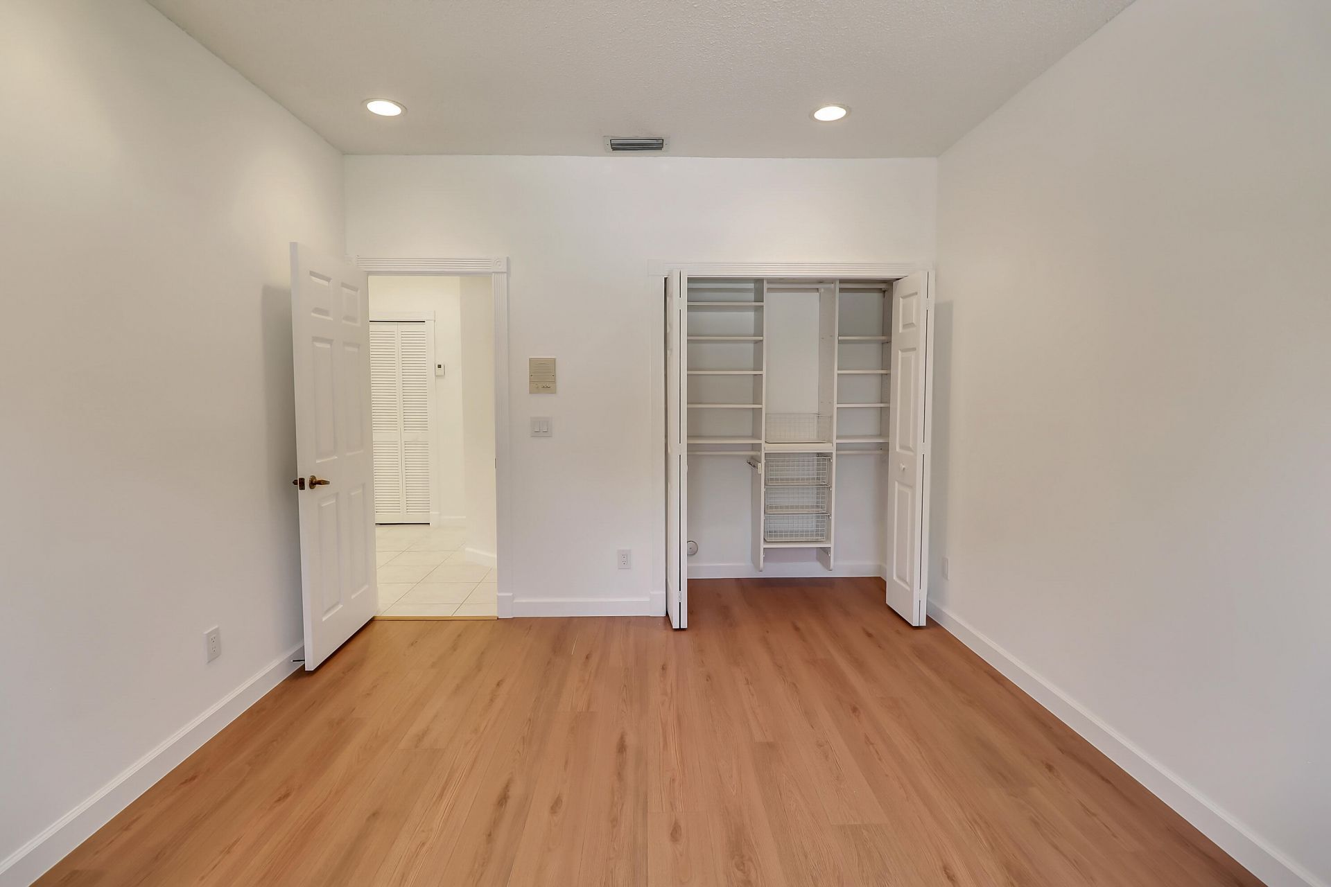 551 NW 108th Avenue, Plantation, FL 33324 Photo