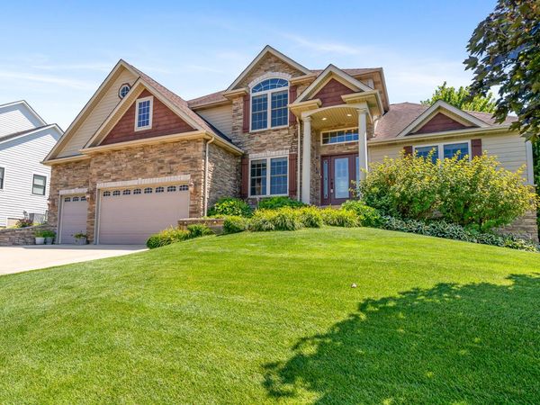 2251 Walker Drive , Valparaiso, IN 46385