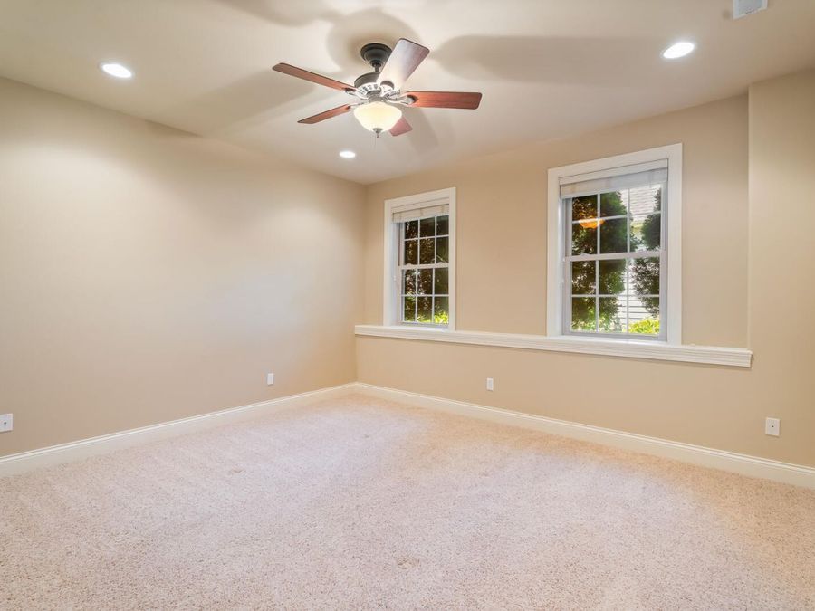 Property Image 73