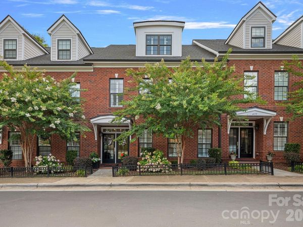 473 S Main Street , Davidson, NC 28036