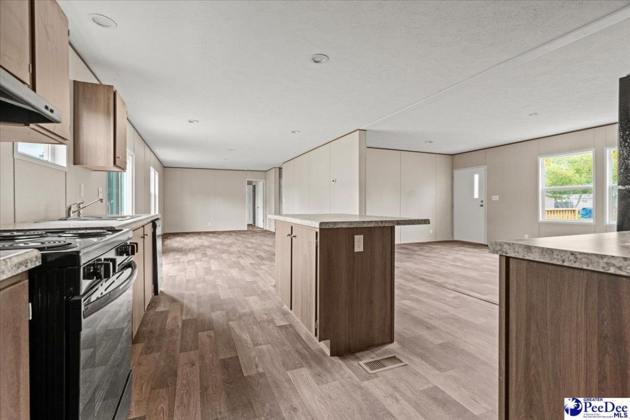 202 Mcelveen Circle Photo 14