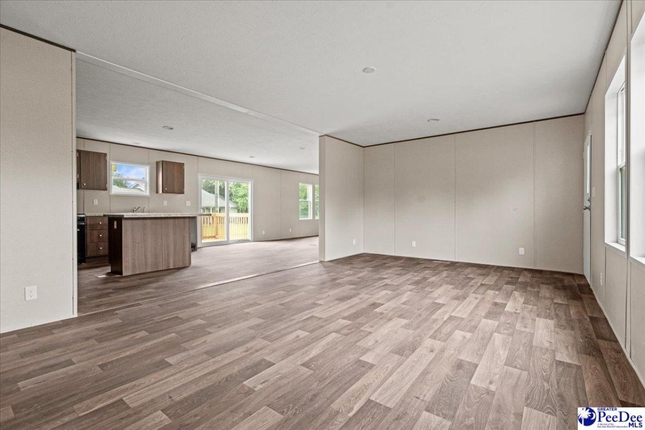 202 Mcelveen Circle Photo 9