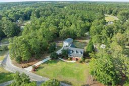 462 Sandy Point Ln photo 4