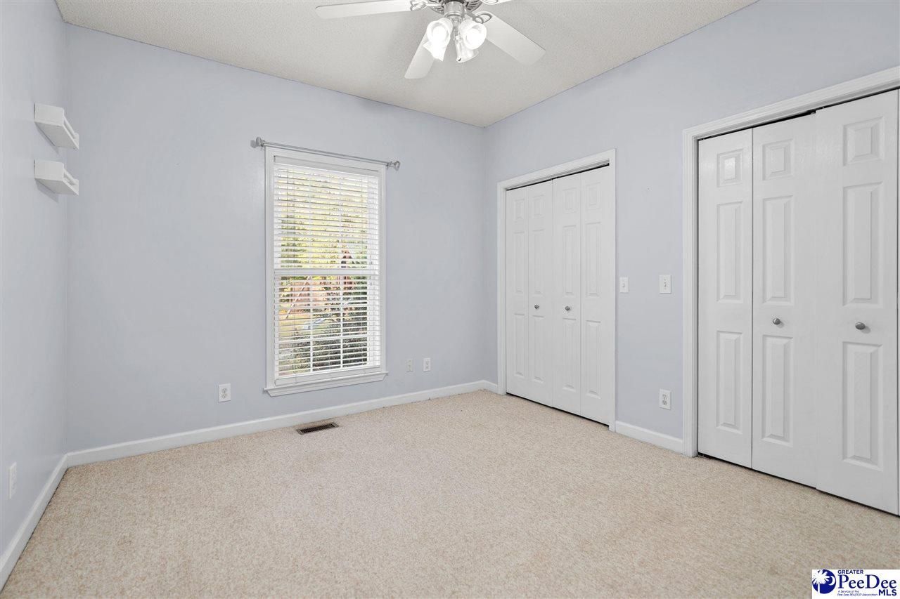 462 Sandy Point Ln Photo 32