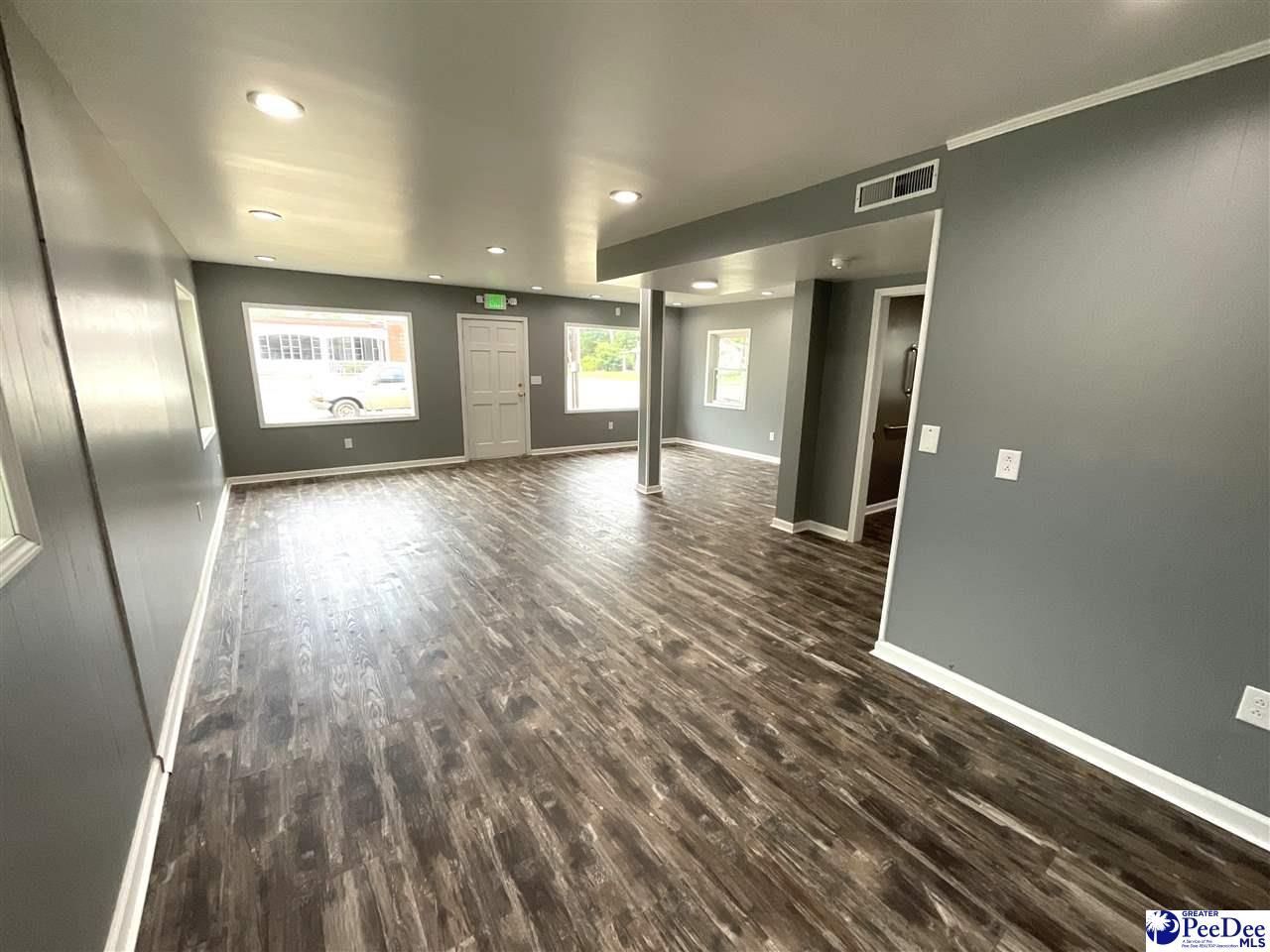 306 E Broad Street Photo 10
