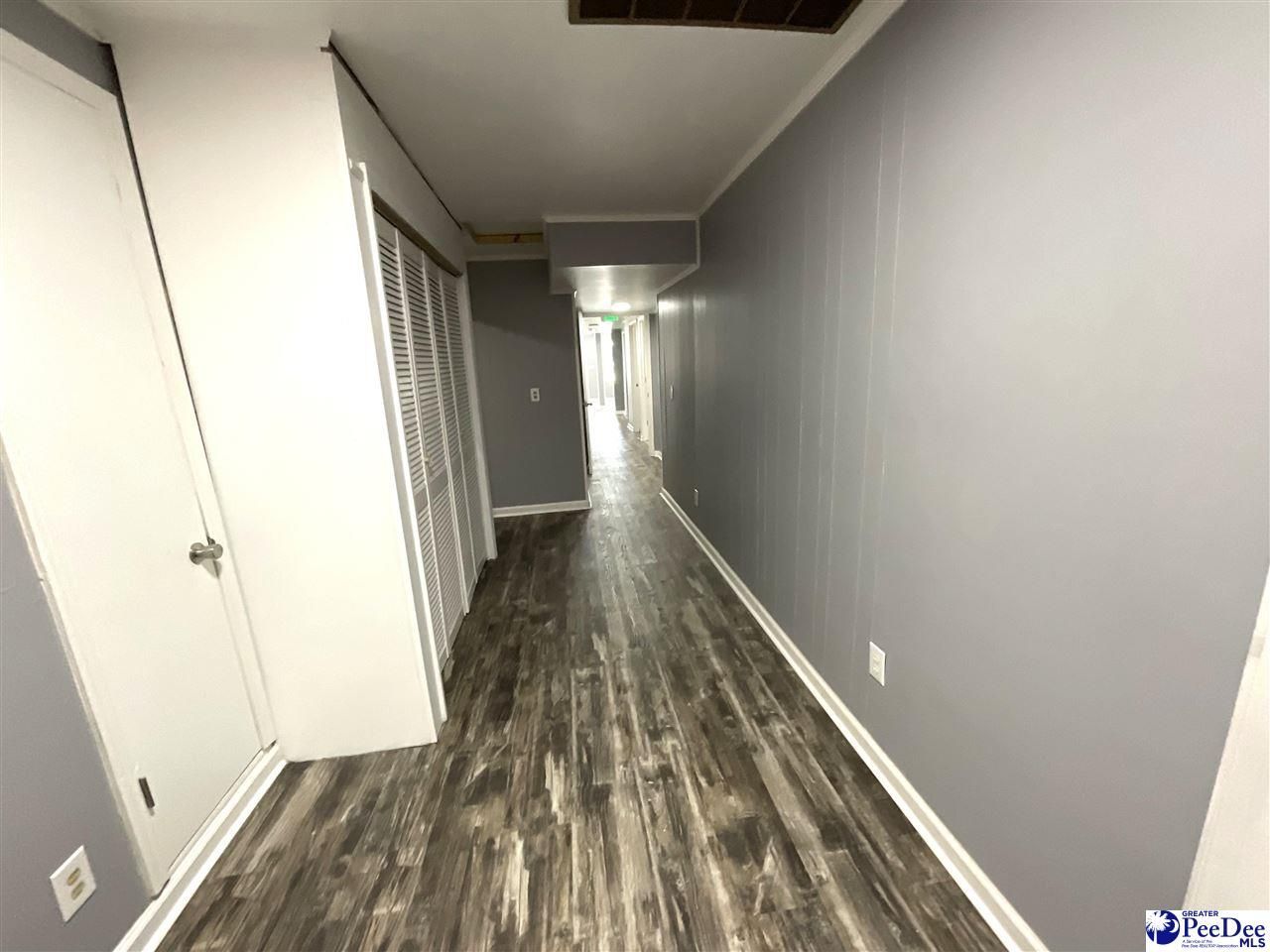 306 E Broad Street Photo 17