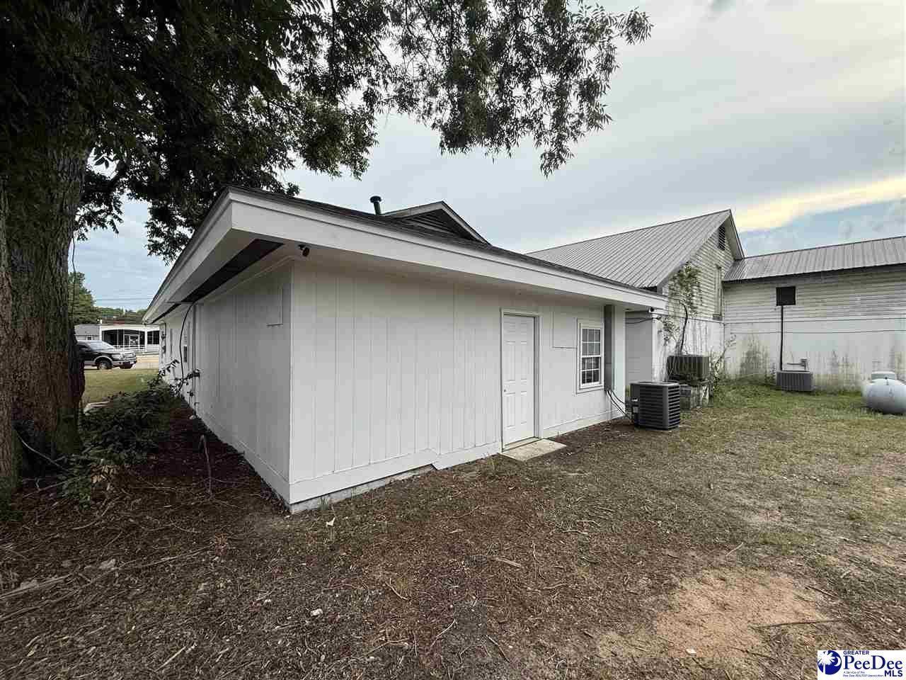 306 E Broad Street Photo 6