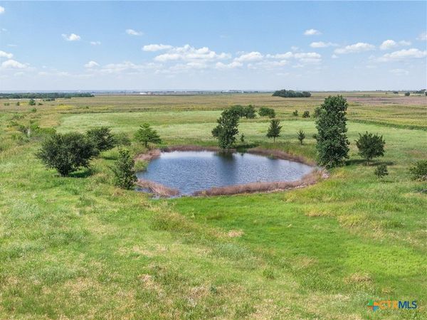 18108 Werchan Lane , Coupland, TX 78615