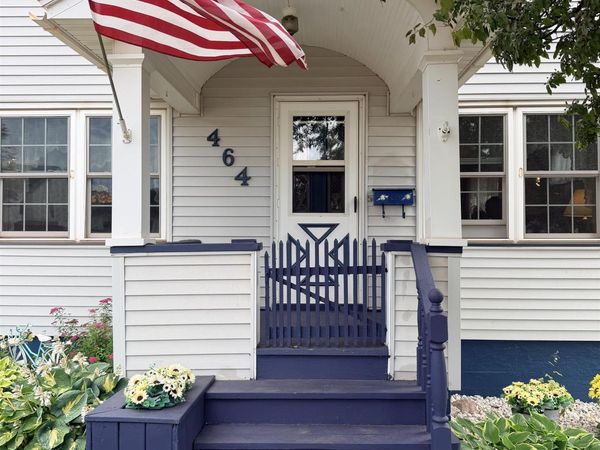 464 Bay De Noc Street, Negaunee, MI 49866