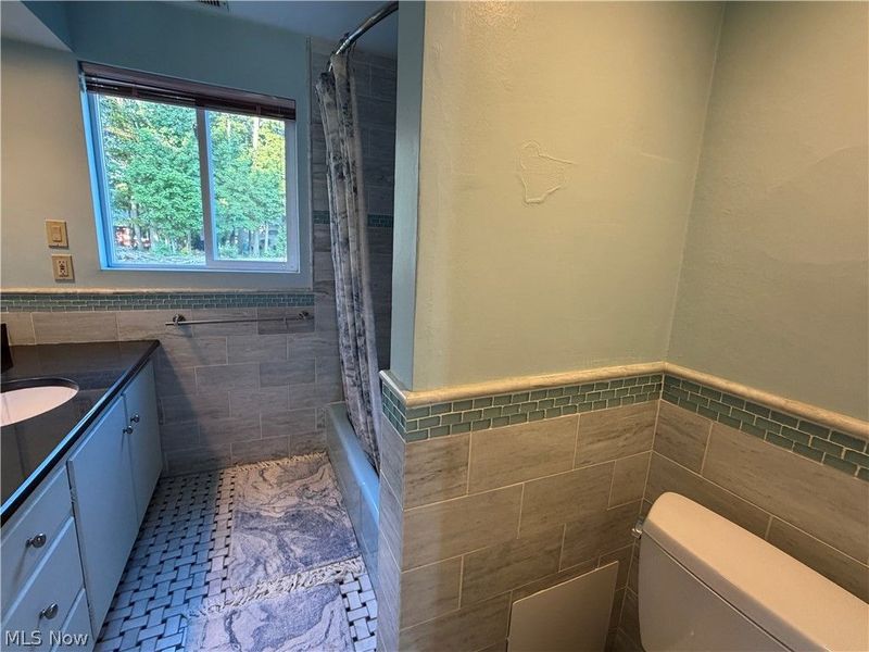 2455 Buckhurst Drive, Beachwood, OH 44122 Photo 14