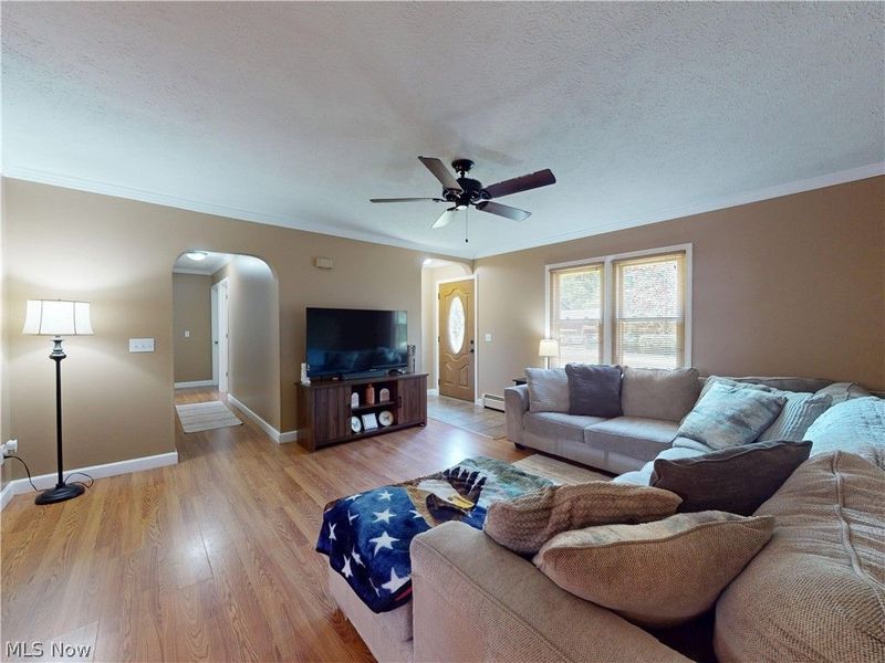 1575 Grove Avenue, Madison, OH 44057 Photo 11