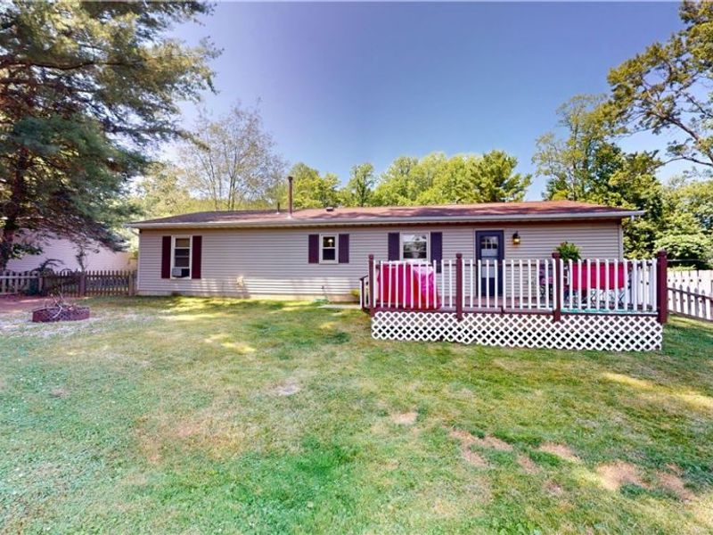 1575 Grove Avenue, Madison, OH 44057 Photo 2