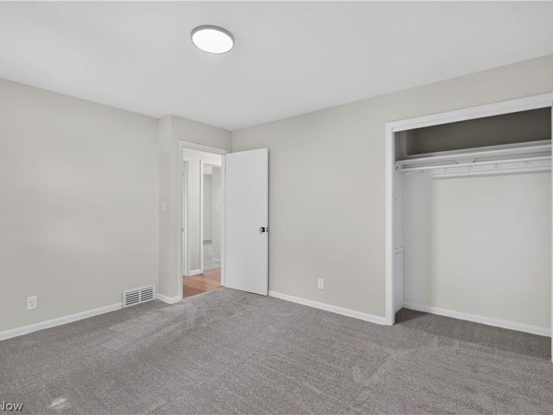 4704 Wolverton Drive, Warrensville Heights, OH 44128 Photo 20