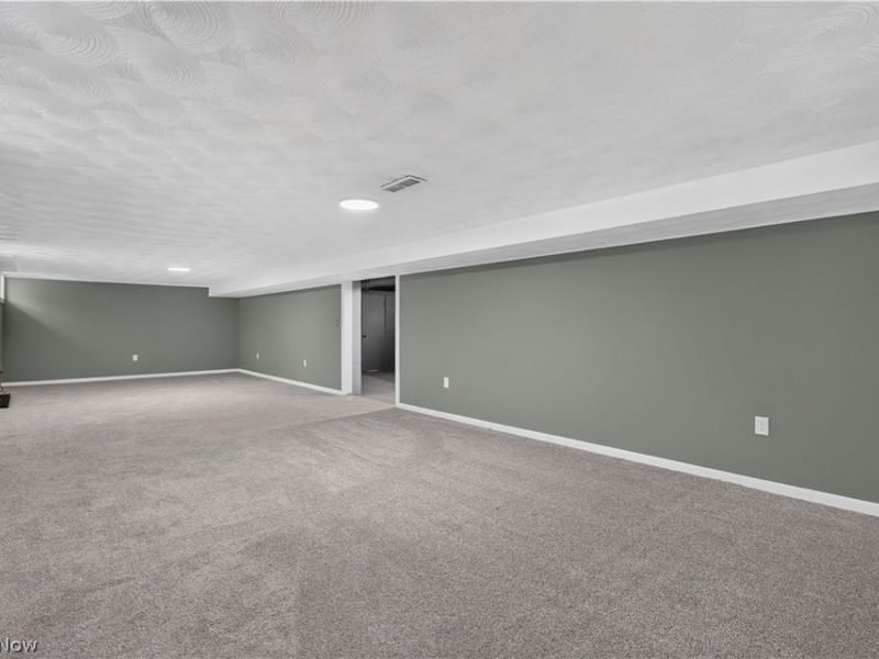 4704 Wolverton Drive, Warrensville Heights, OH 44128 Photo 22
