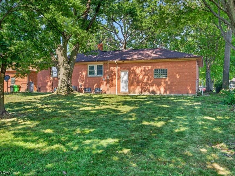 4704 Wolverton Drive, Warrensville Heights, OH 44128 Photo 32