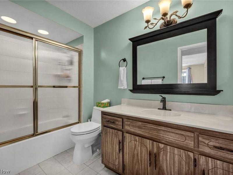 19648 Lorain Road, Unit 7, Fairview Park, OH 44126 Photo 28