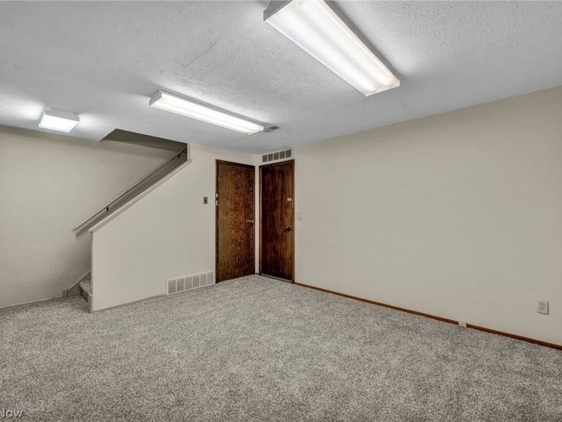 19648 Lorain Road, Unit 7, Fairview Park, OH 44126 Photo 41