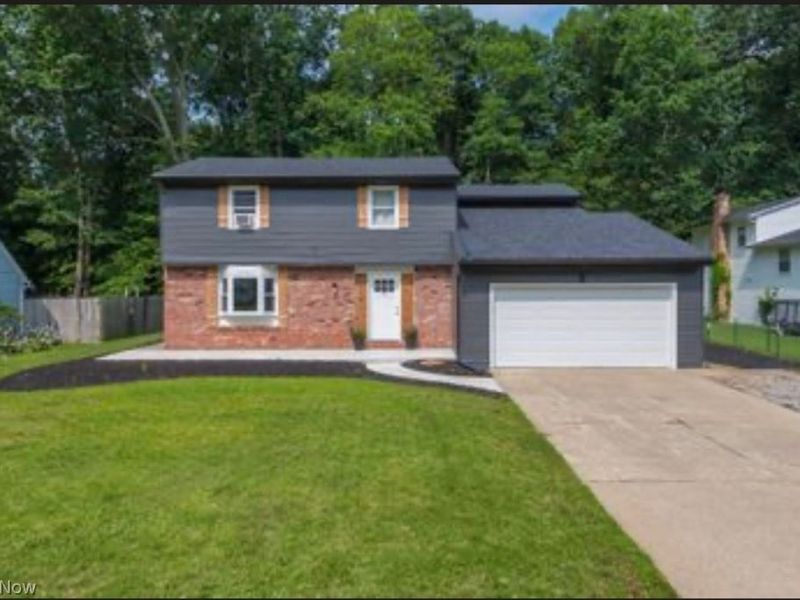 718 Arlington Drive, Vermilion, OH 44089 Photo 1