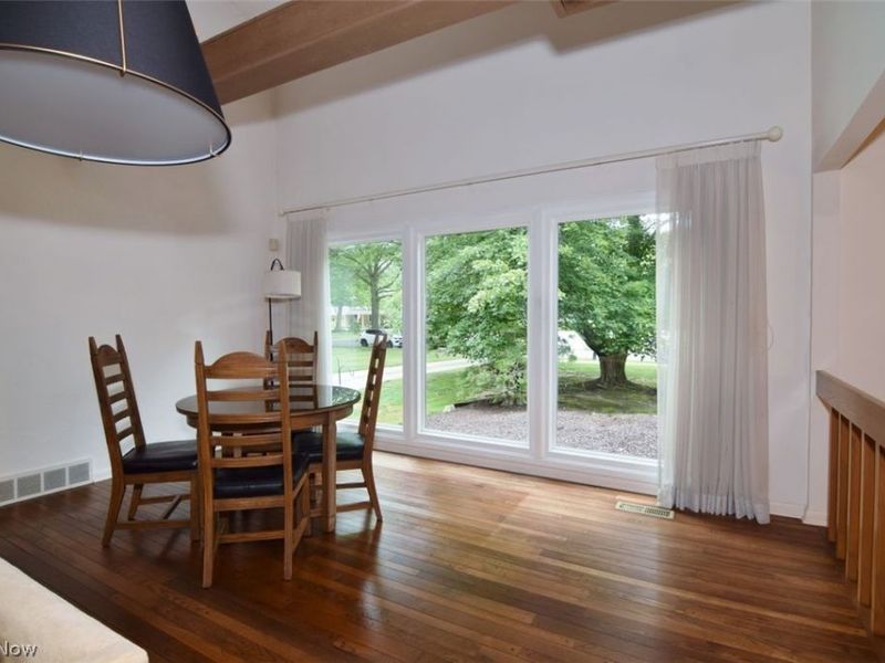 6490 Foxboro Drive, Mayfield Village, OH 44143 Photo 8