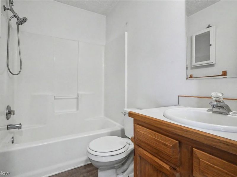 1112 - 1120 Emmitt Road, Akron, OH 44306 Photo 30