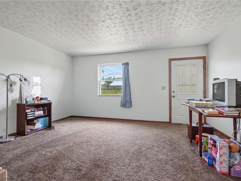 1112 - 1120 Emmitt Road, Akron, OH 44306 Photo 4