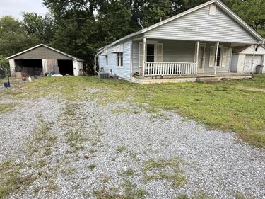 203 Gilbert Street, Hazel, KY 42049